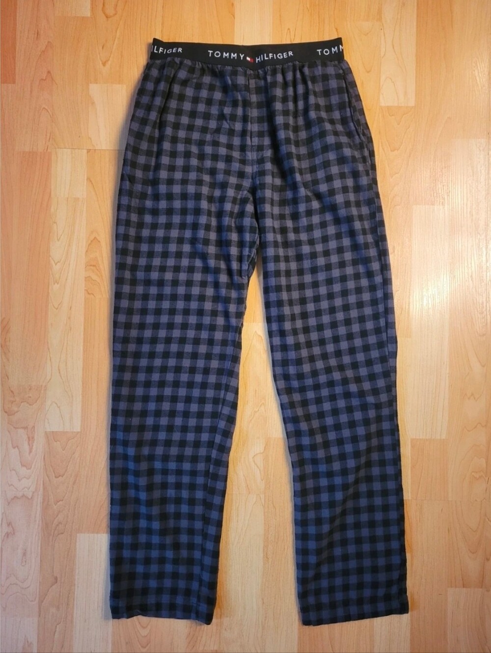 Tommy Hilfiger plaid flannel pajama pants